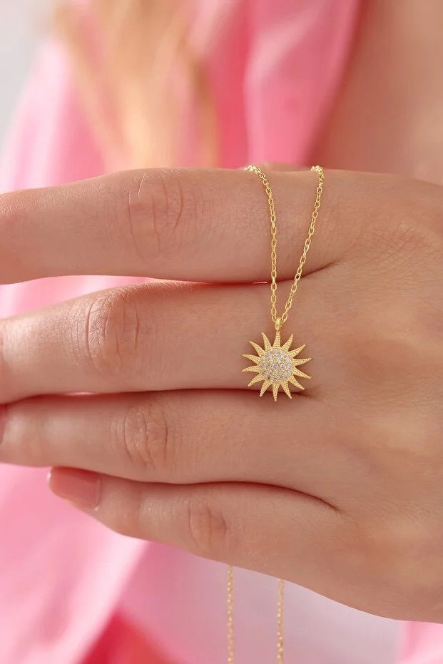 Collier Pendentif Soleil Plaqué Or Argent 925 Sterling — Pierre Zircon Blanc | Bijou Femme