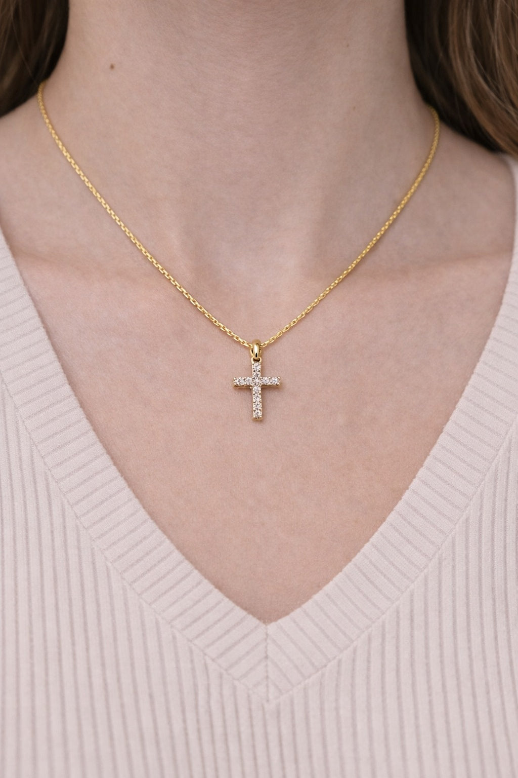 Collier Croix Zircon — Minimaliste Élégant | Bijou Femme Spirituel
